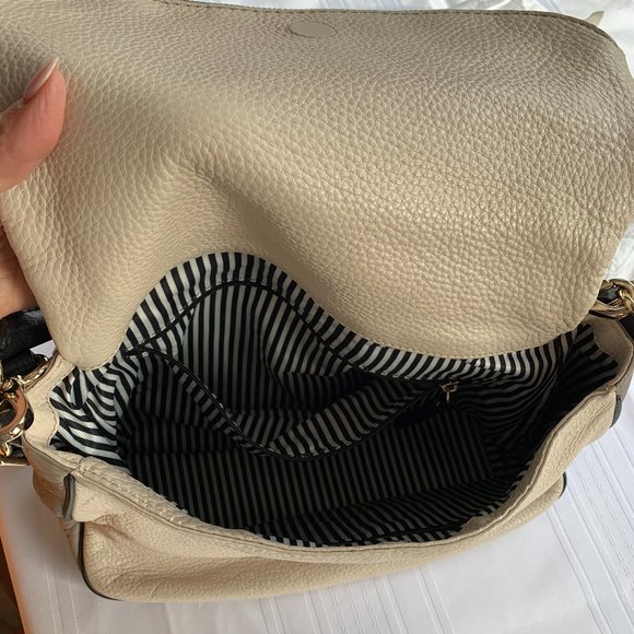 Medium Leather Combo Crossbody - Picture 4 of 6